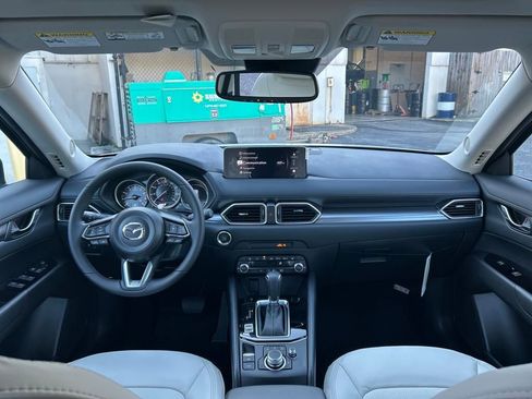 New 2025 MAZDA CX-5 AWD 2.5 S w/ Preferred Package image 24