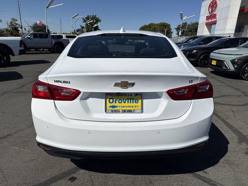 Used 2025 Chevrolet Malibu LT FWD image 4