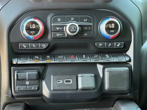 Used 2020 GMC Sierra 1500 AT4 w/ AT4 Premium Package image 22