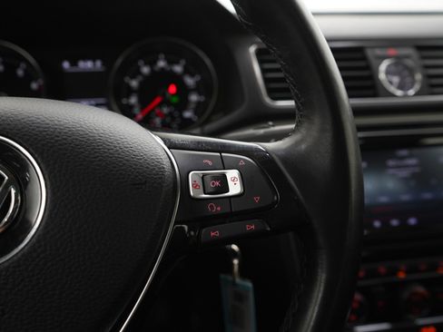 Used 2016 Volkswagen Passat 1.8T SE w/ Lighting Package (P06) image 24