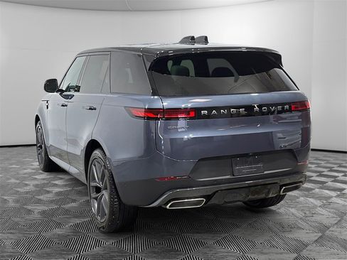 New 2026 Land Rover Range Rover Sport SE image 3