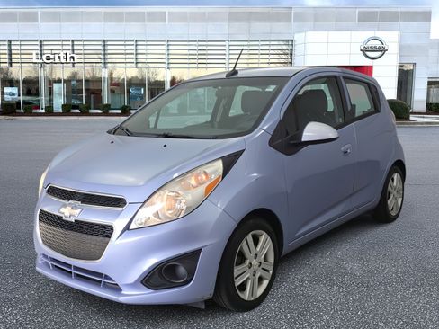 Used 2014 Chevrolet Spark LT image 1