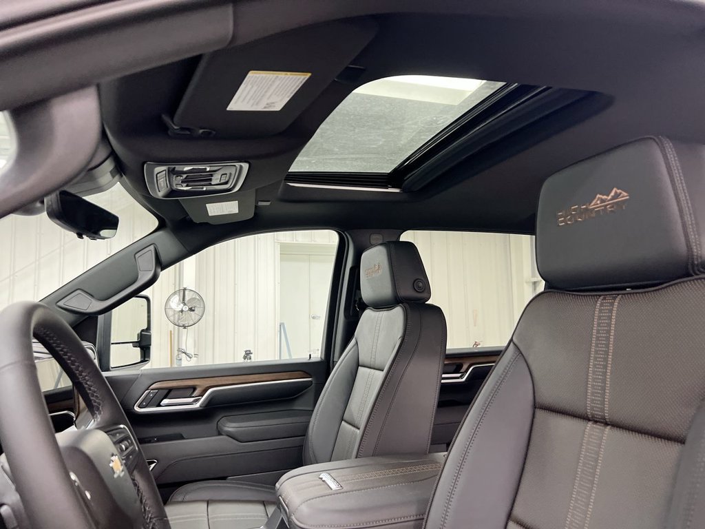 New 2026 Chevrolet Silverado 2500 High Country w/ High Country Premium Package AWD/4WD image 20