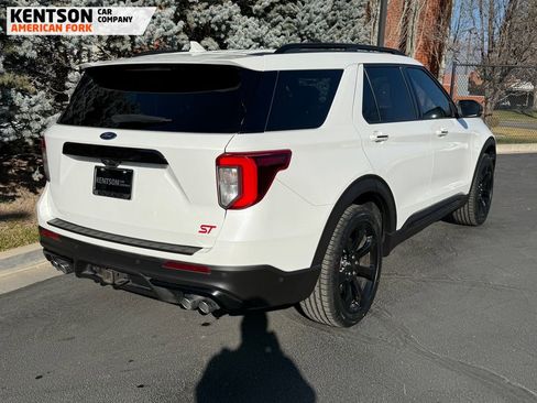Used 2020 Ford Explorer ST w/ ST High-Performance Pack image 8