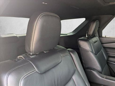 Used 2021 Ford Explorer ST w/ Equipment Group 401A AWD/4WD image 18