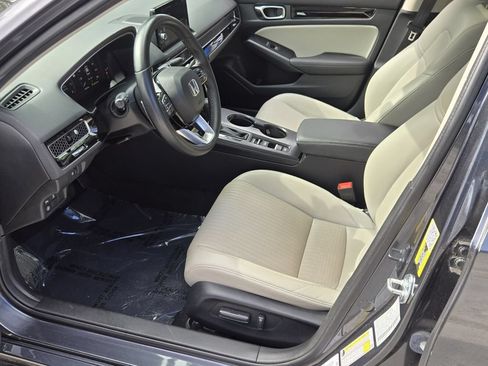 Used 2024 Honda Civic Touring image 12
