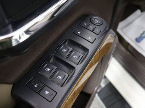 Used 2015 GMC Sierra 1500 SLT w/ SLT Crew Cab Value Package image 31