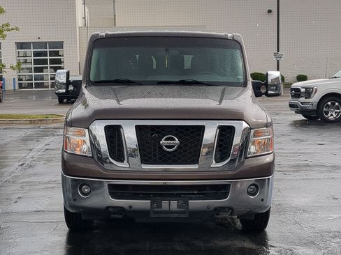 Used 2014 Nissan NV 3500 SL w/ Technology Package RWD image 11