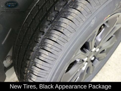 Used 2024 Ford Maverick Lariat w/ Black Appearance Package FWD image 11