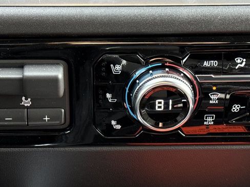 New 2026 GMC Sierra 2500 SLT w/ SLT Premium Package image 20