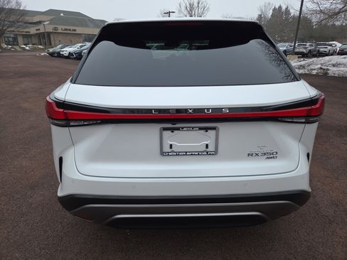 Certified 2025 Lexus RX 350 Premium w/ Accessory Package image 4