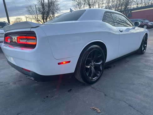 Used 2015 Dodge Challenger SXT Plus w/ Driver Convenience Group image 11