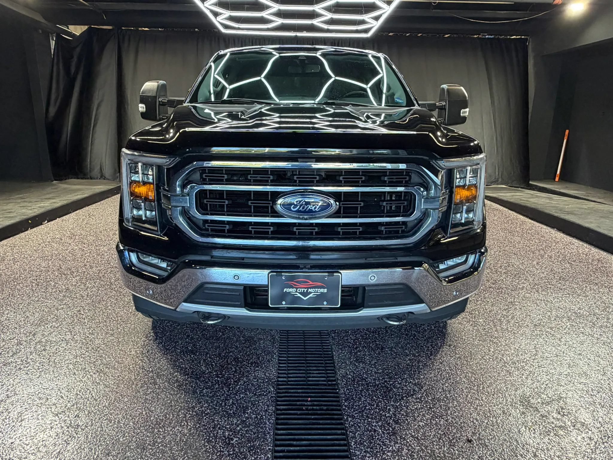 Used 2021 Ford F150 XLT w/ Equipment Group 302A High AWD/4WD image 2