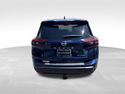Used 2024 Nissan Rogue SV AWD/4WD image 5