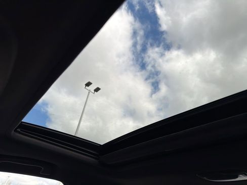 Used 2023 Subaru WRX Limited image 9