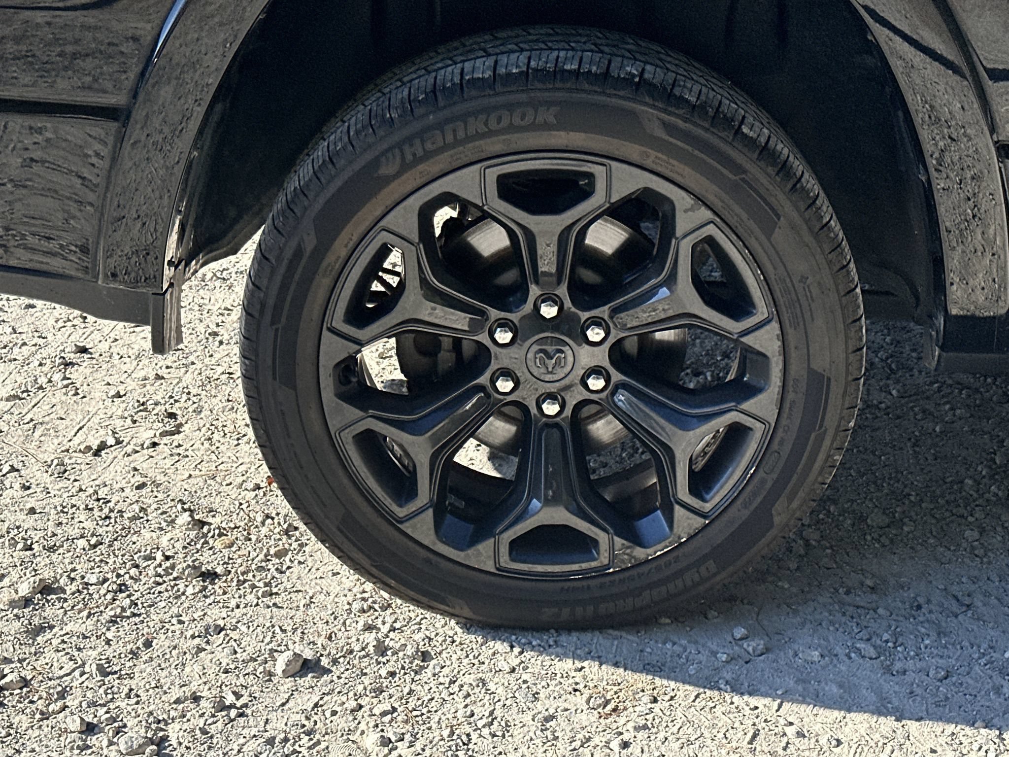 Used 2022 RAM 1500 Limited AWD/4WD image 17
