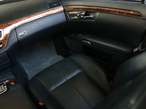 Used 2007 Mercedes-Benz S 550 image 14