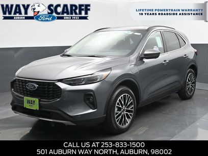 New 2025 Ford Escape SE w/ PHEV Premium Package