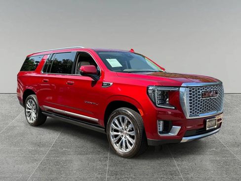 Used 2024 GMC Yukon XL Denali w/ Max Trailering Package AWD/4WD image 9