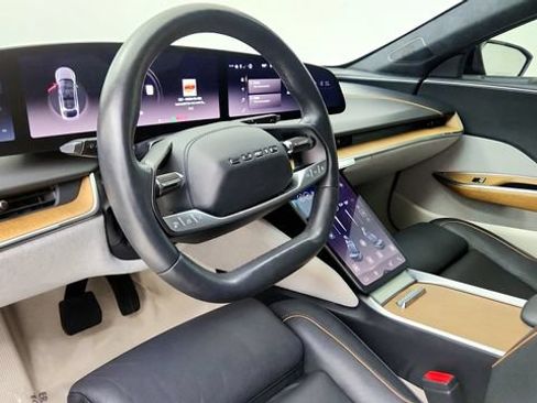 Used 2024 Lucid Air Touring AWD/4WD image 45