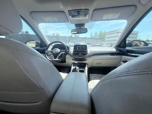 Used 2022 Nissan Altima 2.5 Platinum AWD/4WD image 13