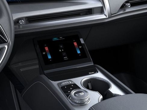 New 2026 Cadillac Vistiq Platinum w/ LPO, Floor Liner Package image 23