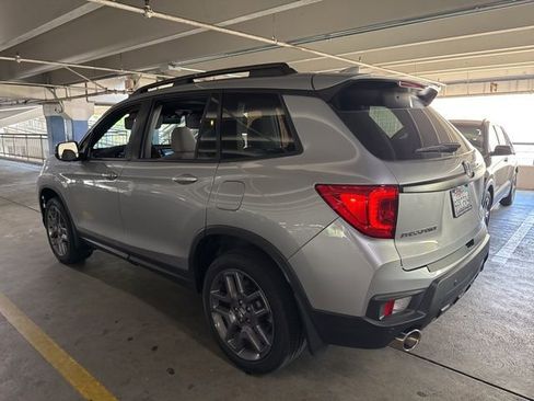 Used 2023 Honda Passport EX-L image 6