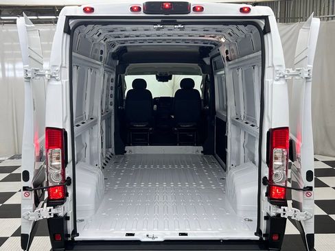 New 2026 RAM ProMaster 2500 w/ Power Group FWD image 9
