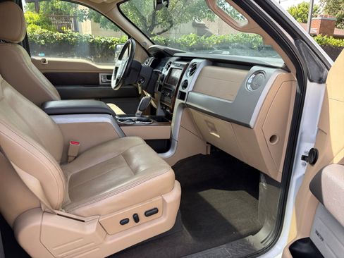 Used 2012 Ford F150 Lariat w/ Lariat Chrome Pkg AWD/4WD image 28