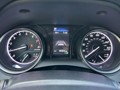 Used 2021 Toyota Camry SE w/ Audio Upgrade Package image 23