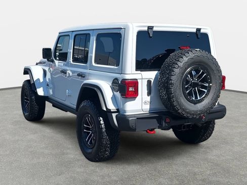 New 2026 Jeep Wrangler Unlimited Rubicon AWD/4WD image 7