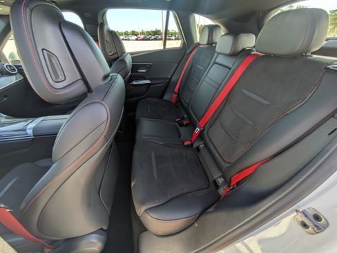 Used 2024 Mercedes-Benz GLC 43 AMG 4MATIC image 14