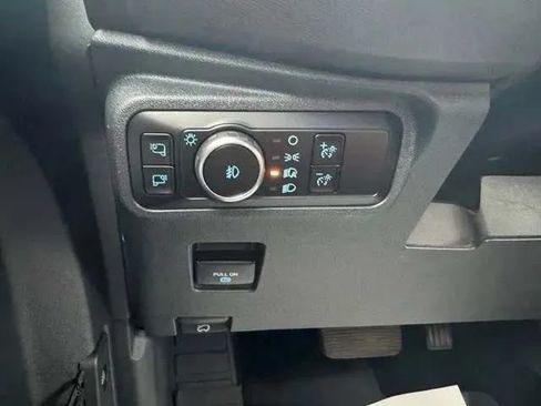 Used 2023 Ford Bronco Outer Banks w/ Sasquatch Package AWD/4WD image 21