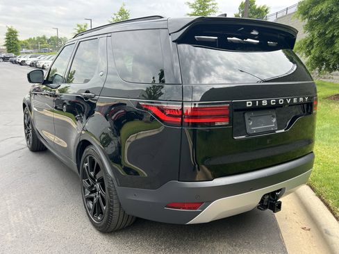Certified 2025 Land Rover Discovery S AWD/4WD image 5