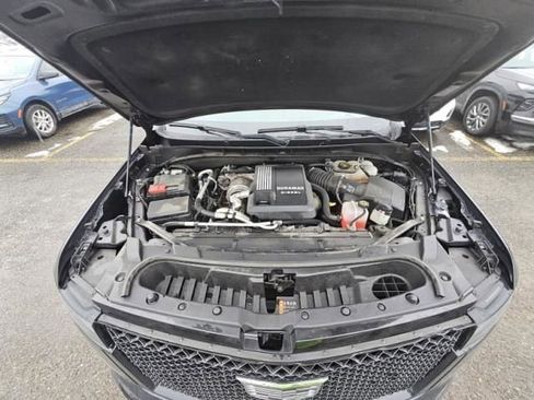 Used 2023 Cadillac Escalade ESV Sport Platinum w/ LPO, ONYX Package image 10