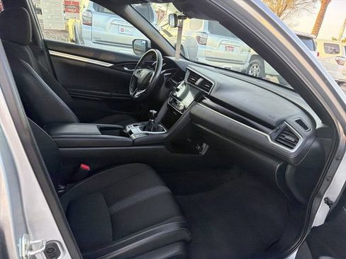 Used 2019 Honda Civic Sport image 26