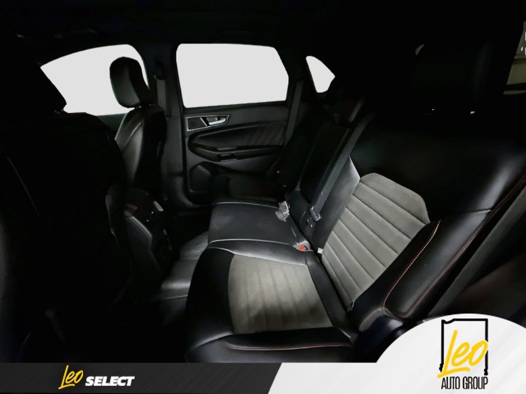 Used 2021 Ford Edge ST-Line FWD image 27