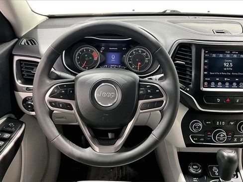 Used 2021 Jeep Cherokee Latitude Lux w/ Sun & Sound Group image 8