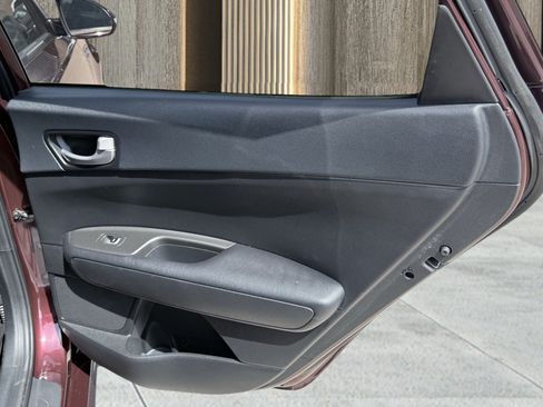 Used 2020 Kia Optima LX FWD image 29