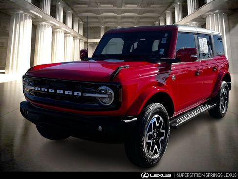 Used 2022 Ford Bronco Outer Banks image 9