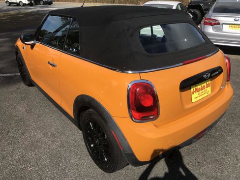Used 2016 MINI Cooper Convertible image 6
