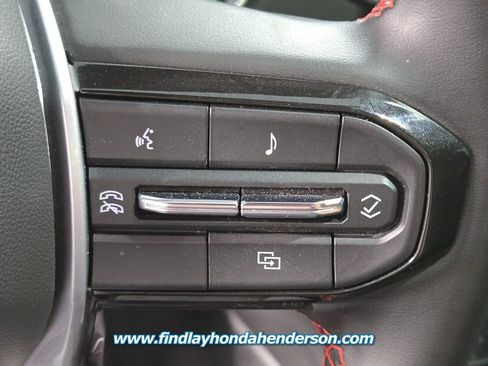 Used 2024 Chevrolet Colorado Z71 w/ Z71 Convenience Package 2 image 26