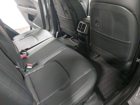 New 2026 Kia Sportage EX image 11