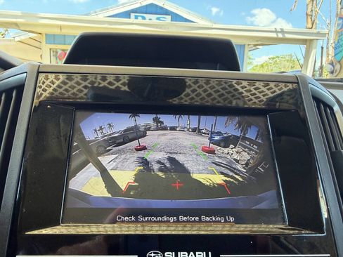 Used 2018 Subaru Crosstrek 2.0i Premium AWD/4WD image 9