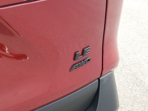 Certified 2024 Toyota RAV4 LE AWD/4WD image 8