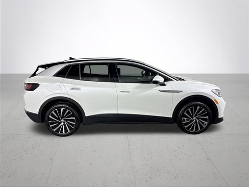 Certified 2023 Volkswagen ID.4 Pro S Plus AWD/4WD image 6