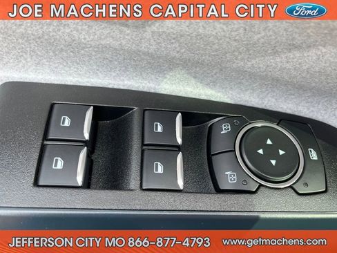 Certified 2024 Ford Maverick XLT image 19