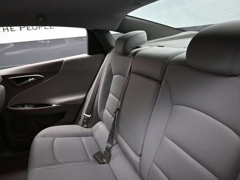 Used 2025 Chevrolet Malibu LT FWD image 21