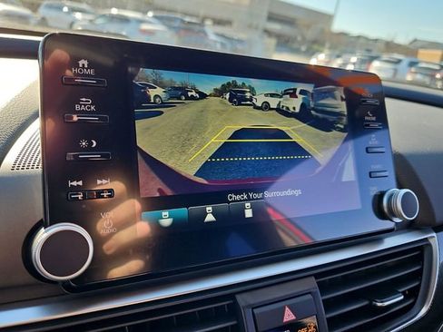 Used 2021 Honda Accord Sport image 23