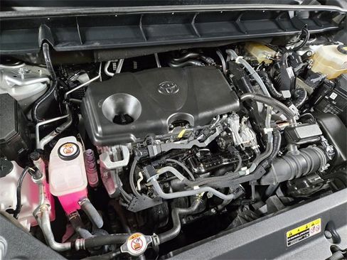 Used 2021 Toyota Highlander Platinum image 27